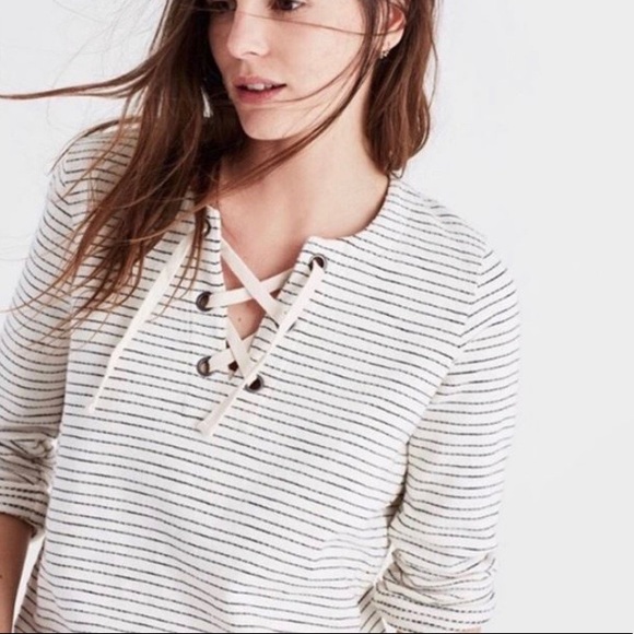 Madewell Sweaters - Madewell cropped front tie sweater